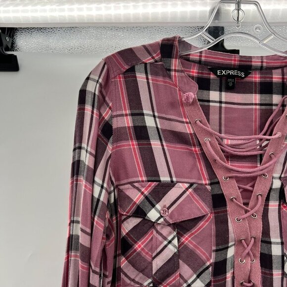 Express Women's Criss Cross Neck Long Sleeve Plaid Pullover Top Size XS - Picture 3 of 9